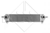 NRF 30513 Intercooler NISSAN QASHQAI